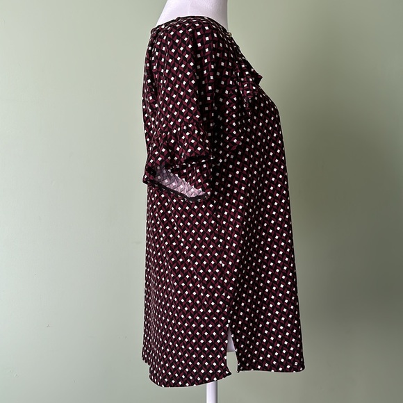 MICHAEL KORS Burgundy Flutter Sleeve Top Size Medium - Picture 8 of 11